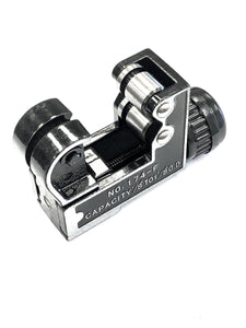 Brake, transmission, & fuel line tube cutter for 1/8"-1 1/8" tubing sizes (3mm-28mm)